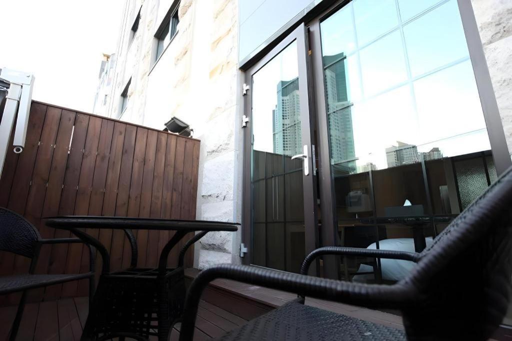 אינצ'ון Business Design Hotel Luv מראה חיצוני תמונה