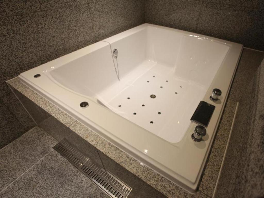 אינצ'ון Business Design Hotel Luv מראה חיצוני תמונה